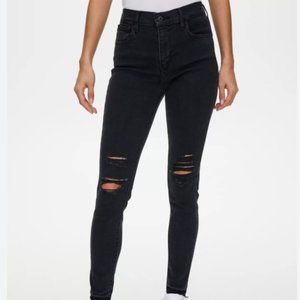 LEVI'S SUPER SKINNY 720 RIPPED JEANS IN BLACK